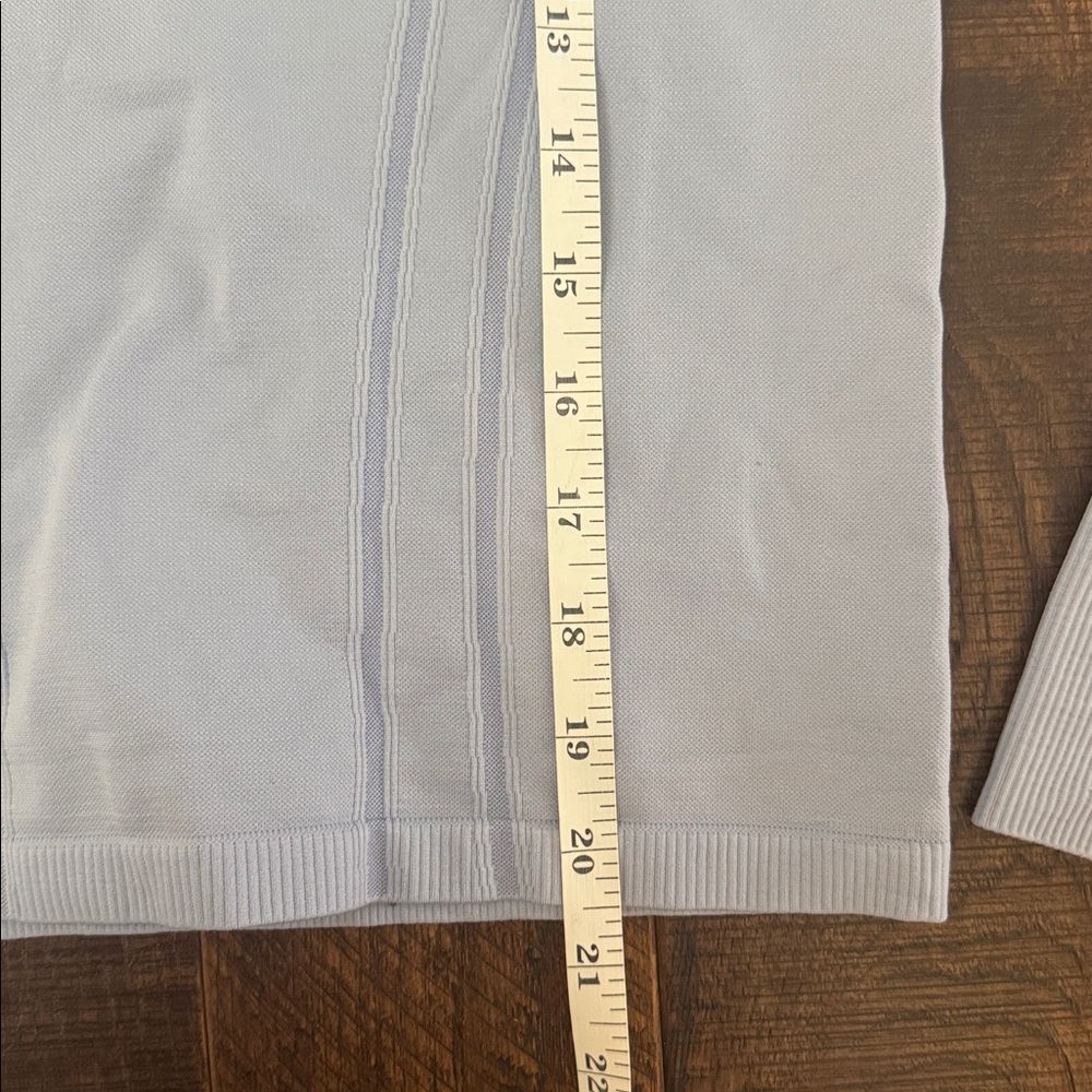 Lululemon Ivivva Girl’s Long Sleeve Tee in Blue - Picture 4 of 7